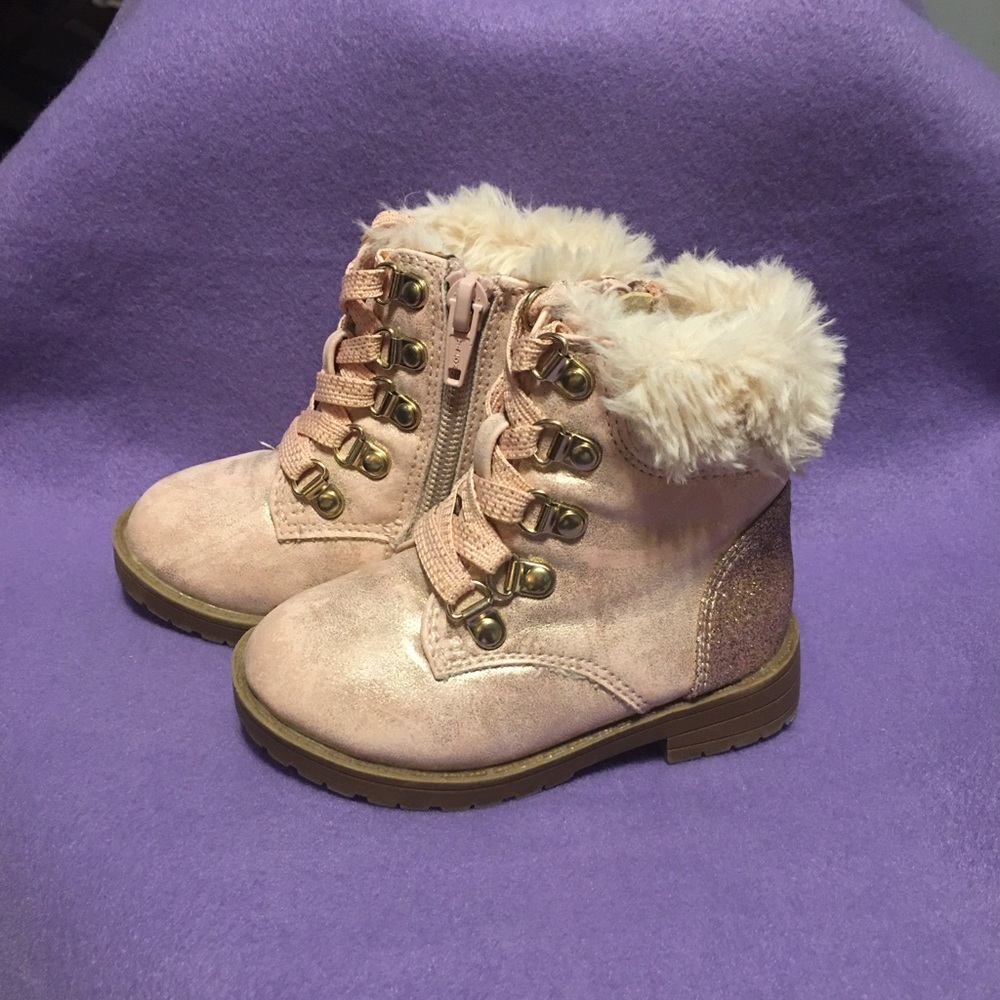 Falls creek metallic pink and gold boot size 5